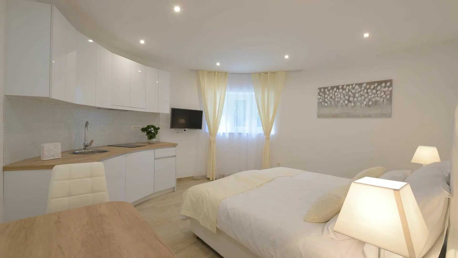 Best Location Apartments Spalato Hotel